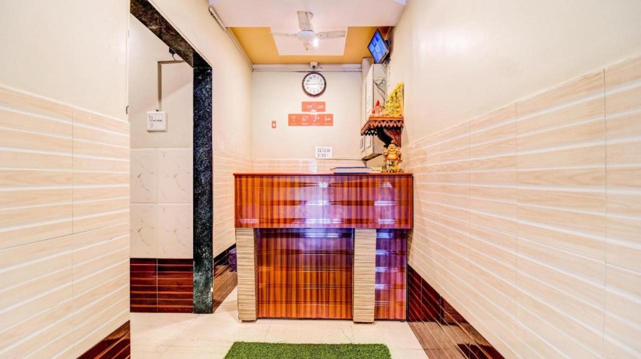 Hotel Raj Inn Navi Mumbai Exterior photo