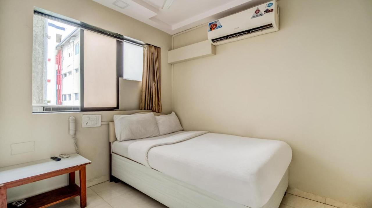 Hotel Raj Inn Navi Mumbai Exterior photo